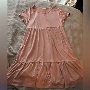 Pink T-shirt, dress size large
